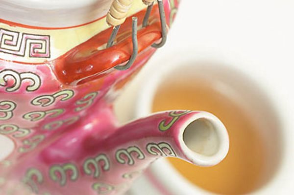 Bijeli čaj – utjecaj na zdravlje, nuspojave i kada ga piti