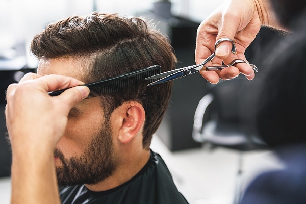 62 muške frizure za kratku, srednje dugu i dugu kosu u 2020.