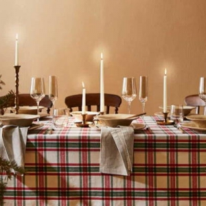 Božićne dekoracije za stol Zara Home