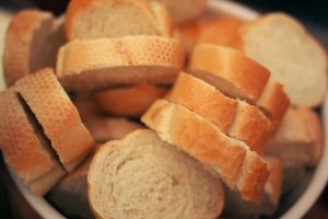 Kruh i debljanje - što je istina, a što zabluda