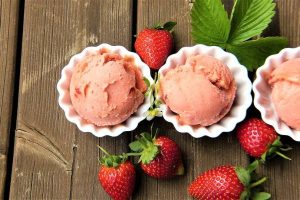 Kugla sladoleda kalorije - Deblja li sladoled na kuglice?