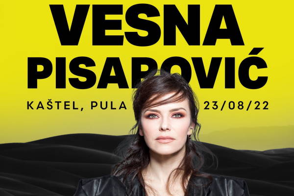 Vesna Pisarović u Puli na Kaštelu 23.08.